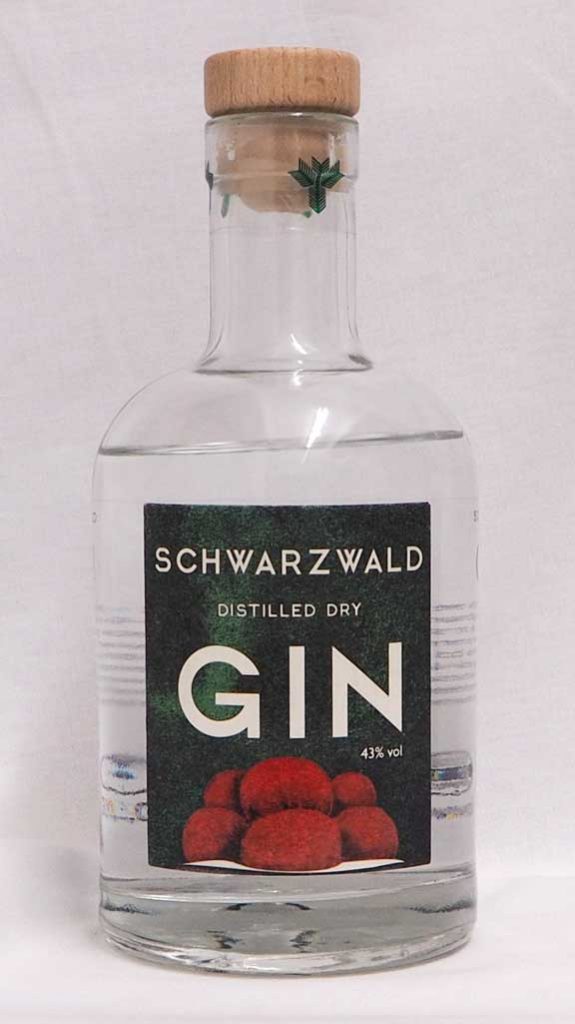 Schwarzwald Distilled Dry Gin von Lidl